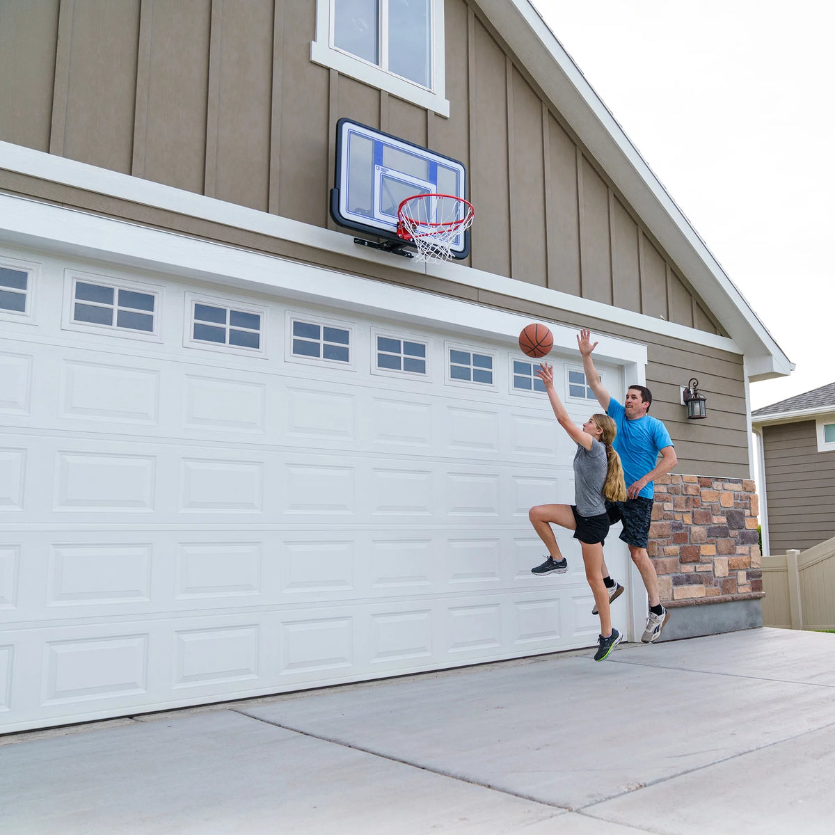 Basketball Backboard and Rim Combo 44 inch Polycarbonate T23360