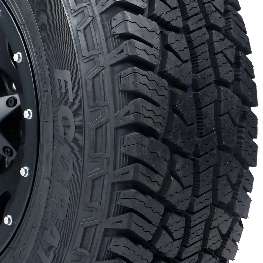 All Terrain Tire 265/75R16 116S Q49688