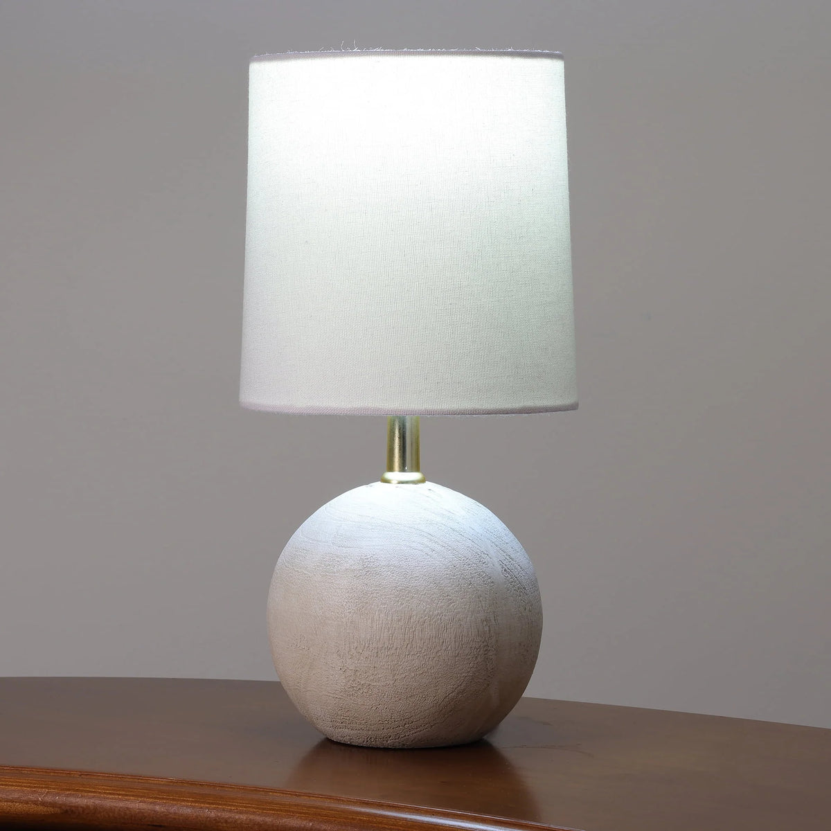 Natural Grey Resin Table Lamp H161