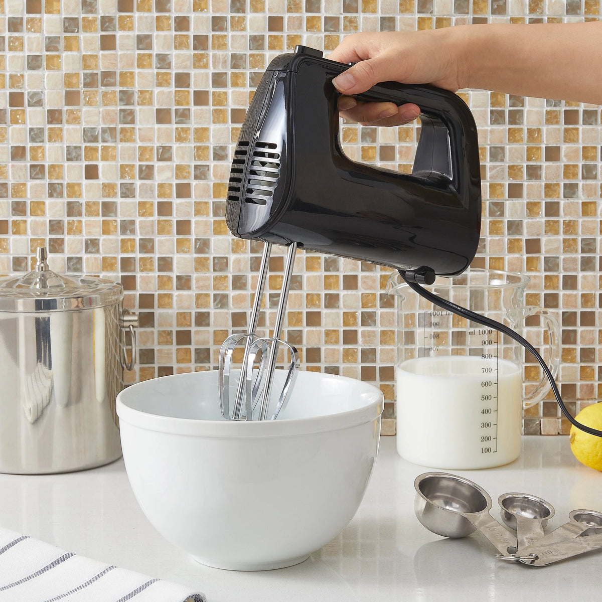 5-Speed Corded Hand Mixer, Black W6645