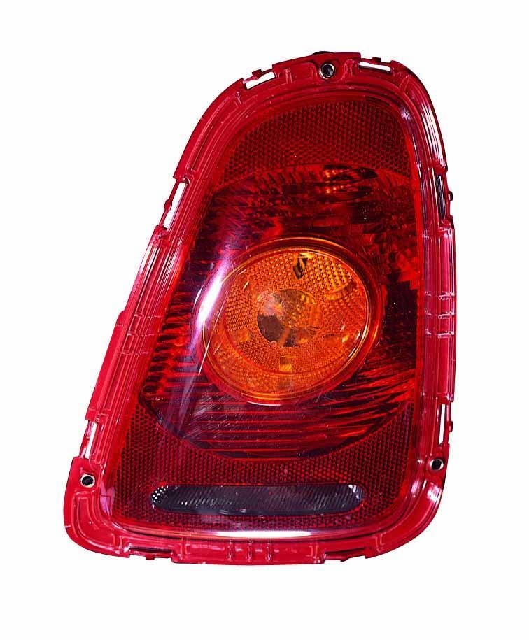 Passenger Side Tail Light M52846