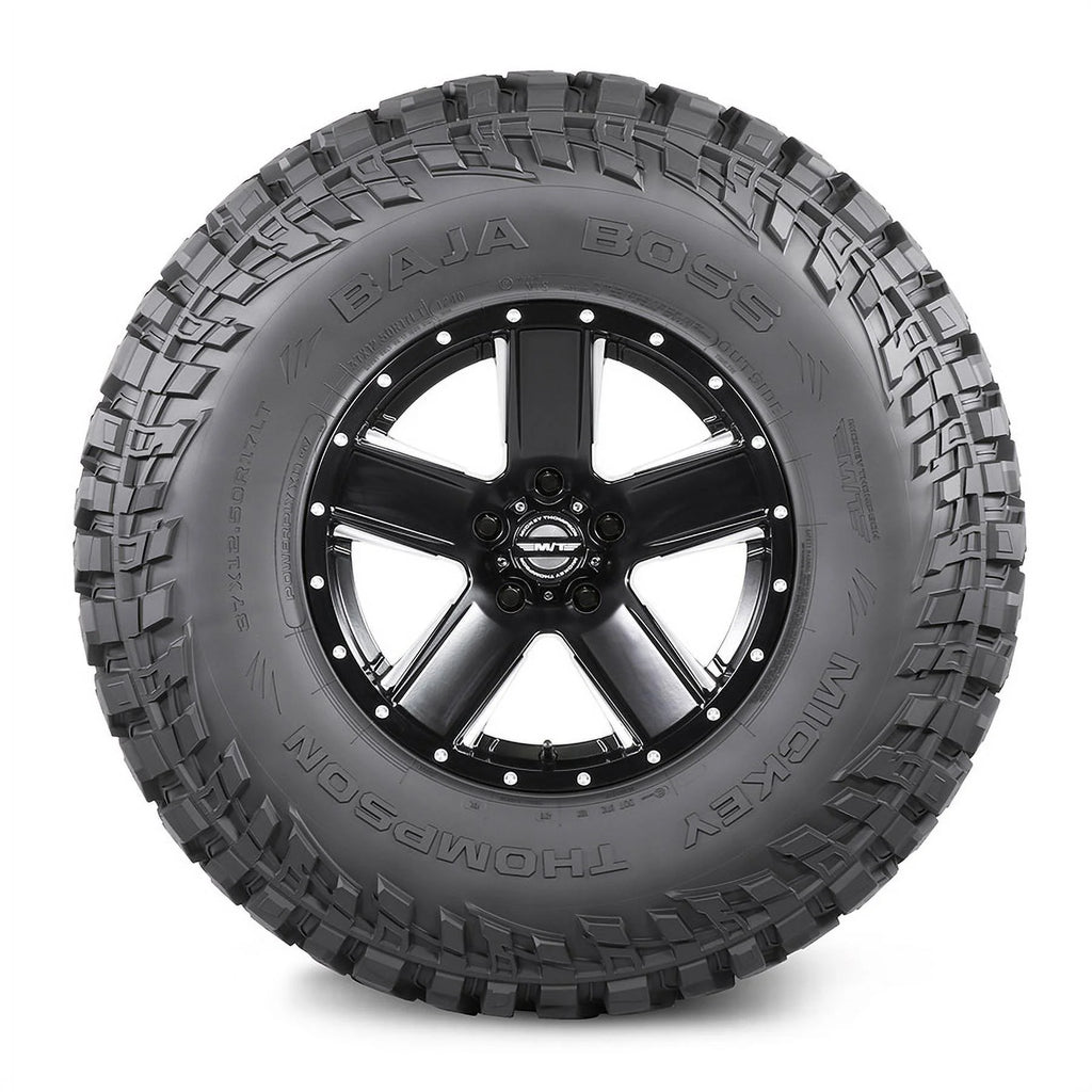 LT305/70R18 126Q Tire M528548