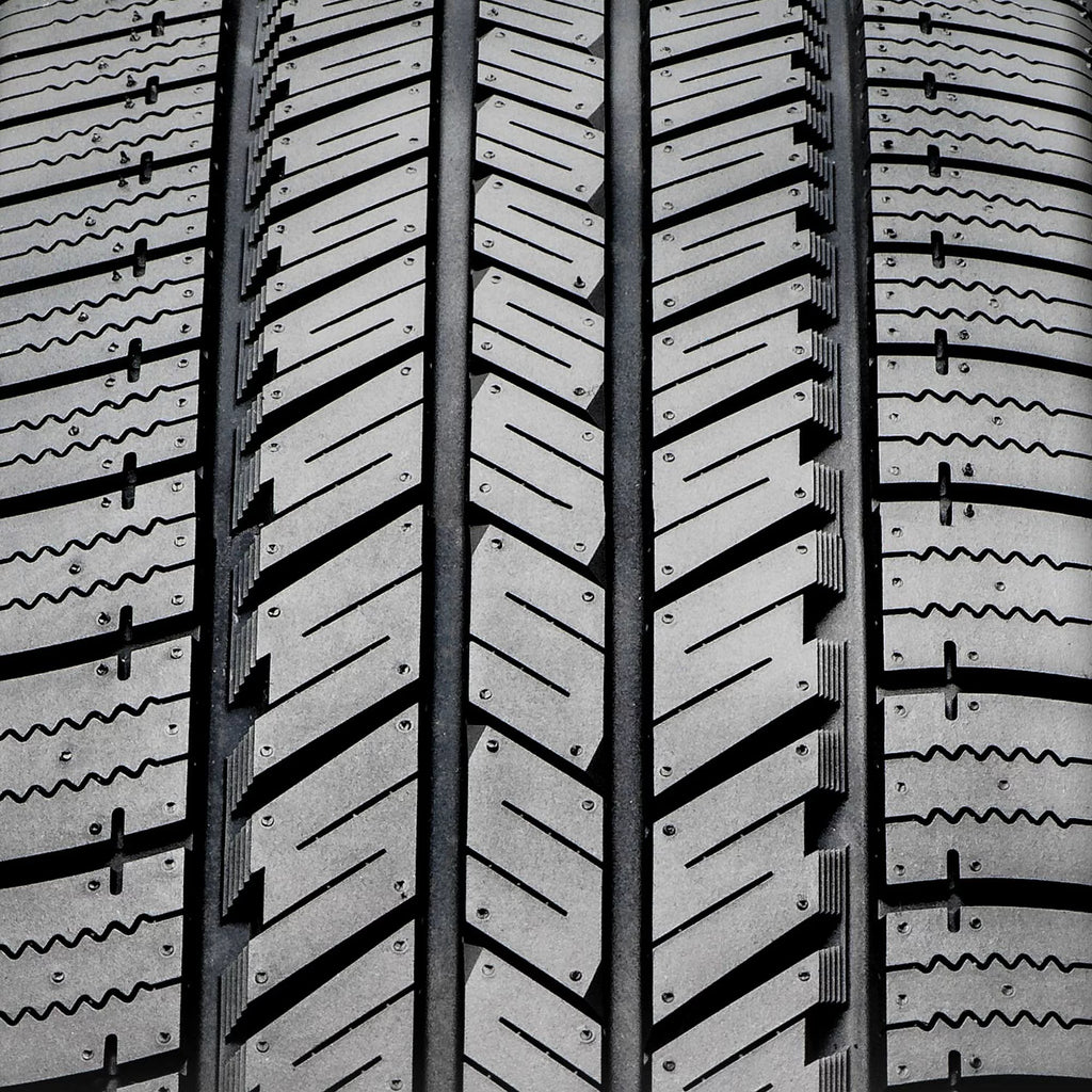 All Season 265/65R18 114H Light Truck Tire X18390