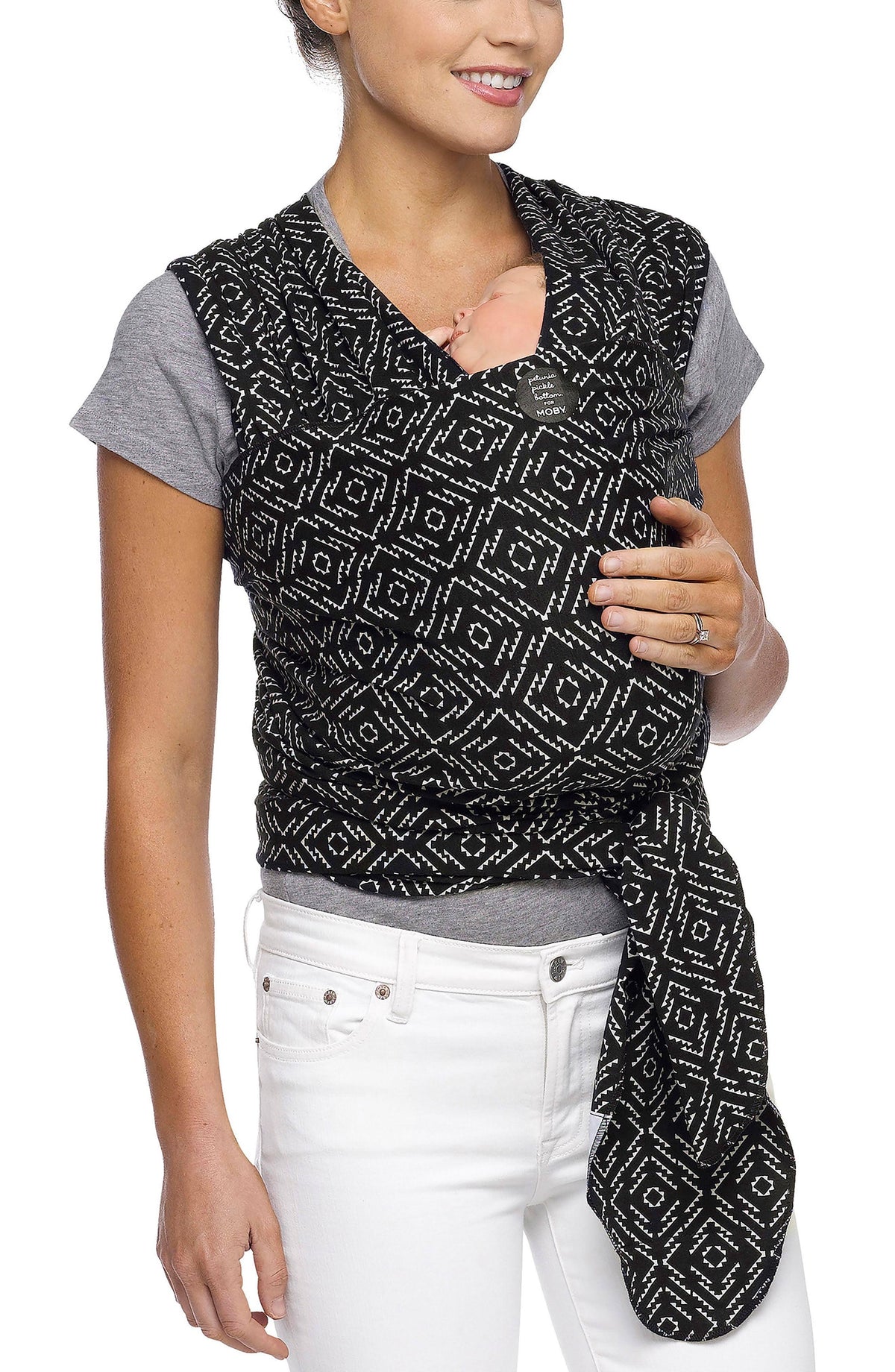 Black/White Baby Carrier D34551