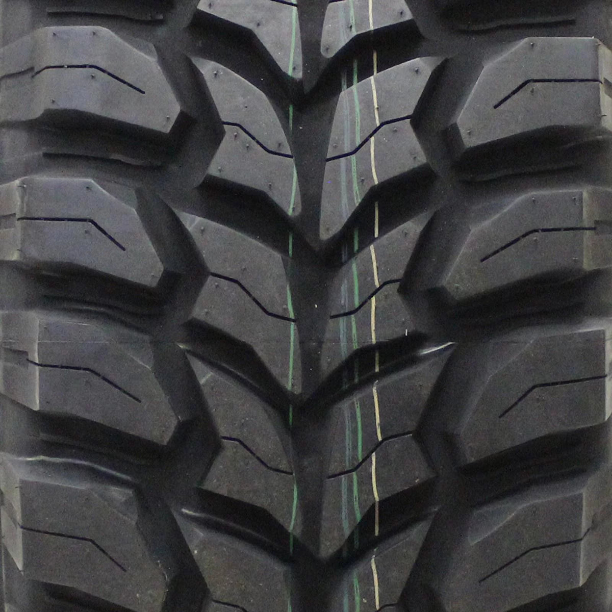 Mud Terrain Light Truck Tire S4535