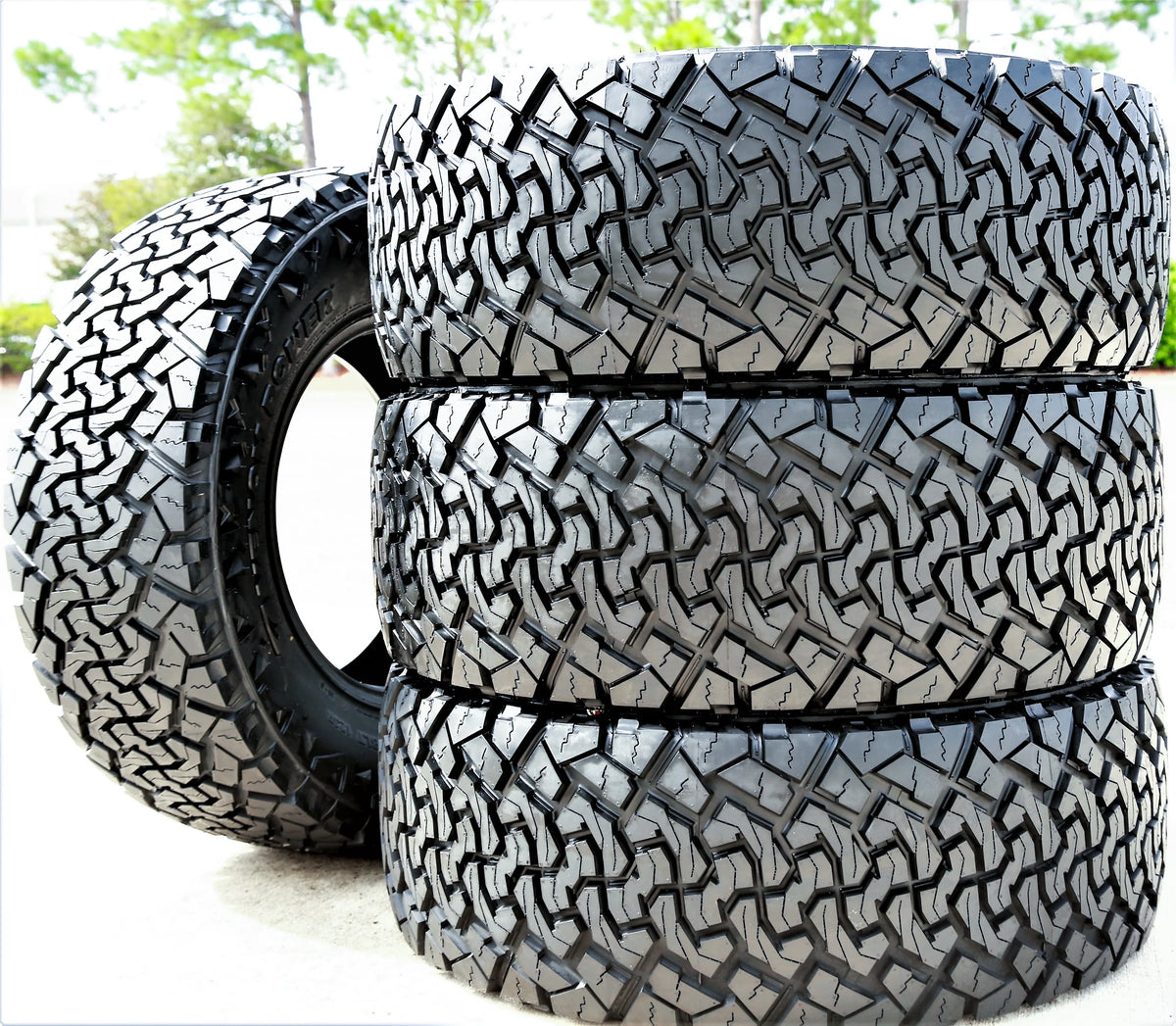 Extreme Terrain Tires 265/70R17 115S Set of 4 G28406