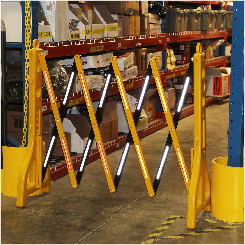 8 ft Portable Folding Barricade with Reflectors B713590