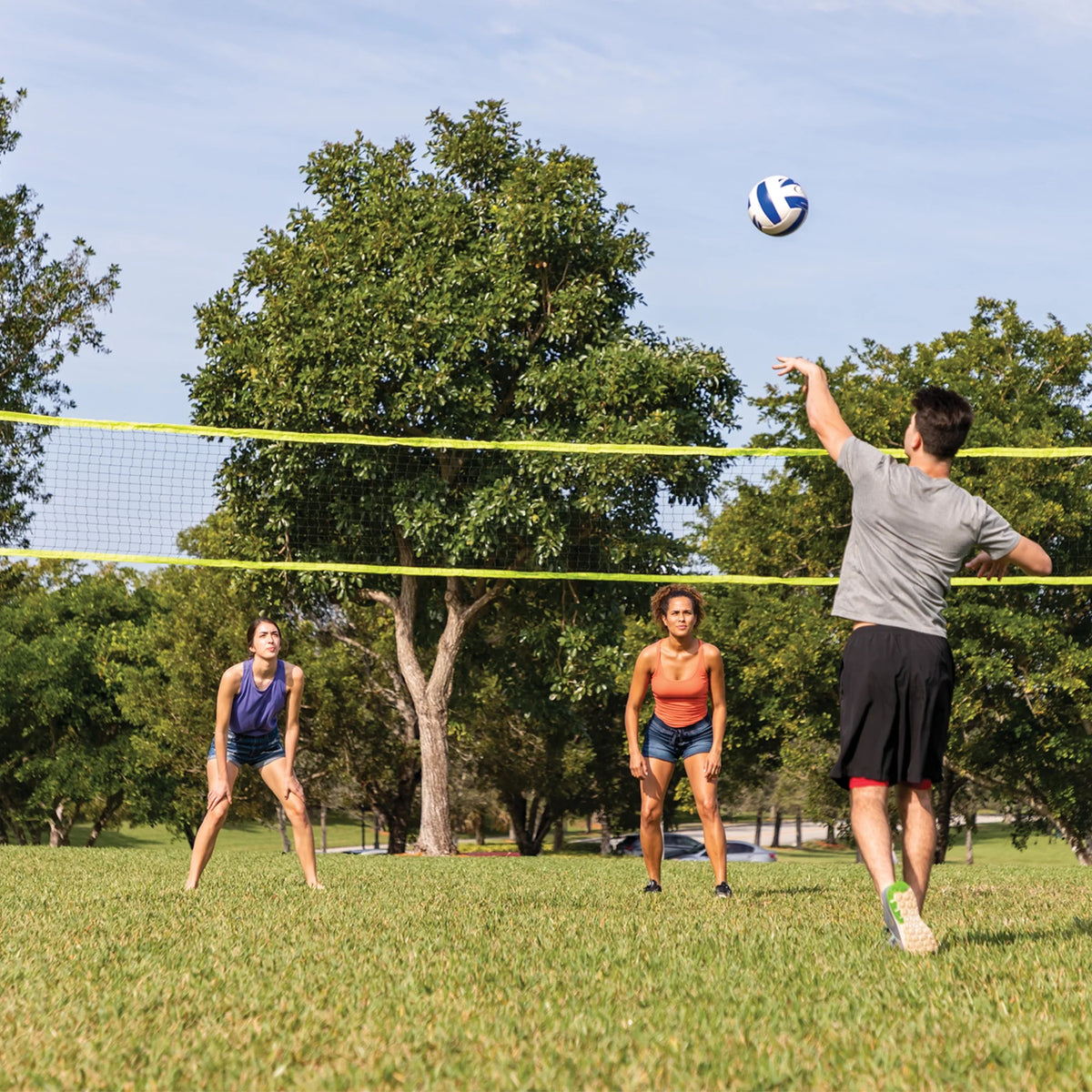 2-in-1 Volleyball and Badminton Set with Net and Rackets G6577