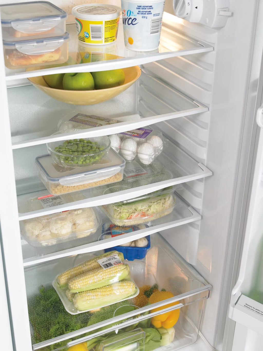 White 11.0 Cu ft All Refrigerator H241