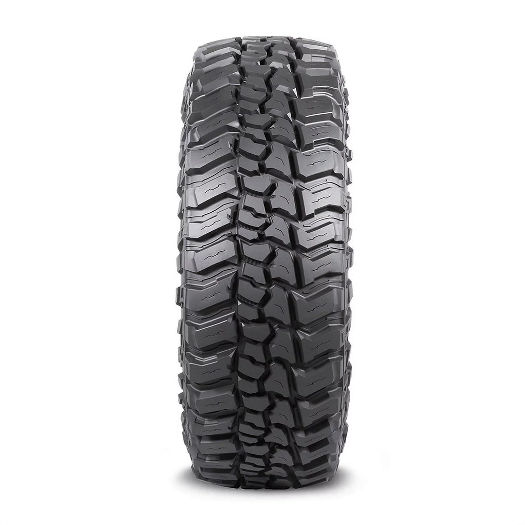 LT305/70R18 126Q Tire M528548