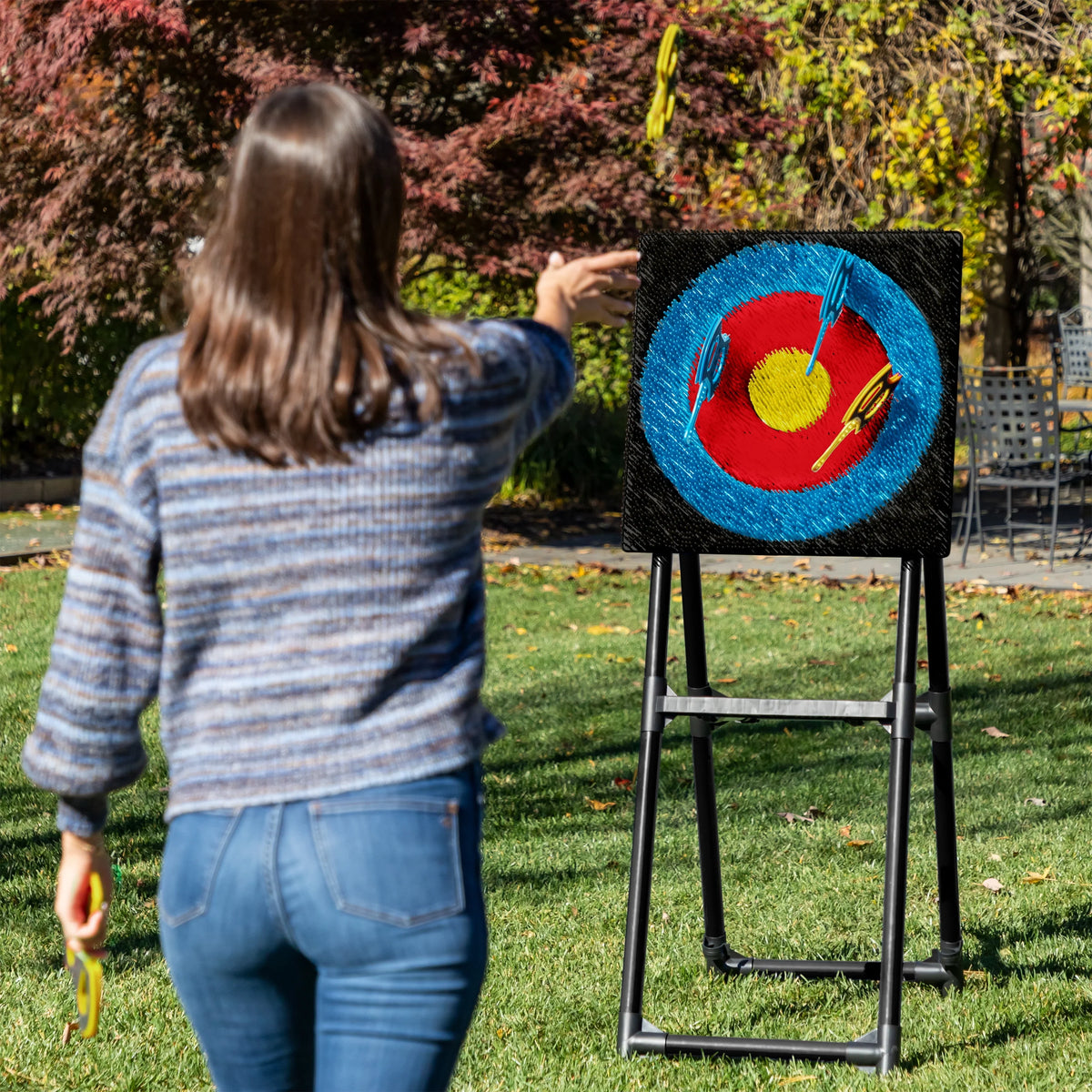 Axe Throwing Target Game with 8 Throwing Axes T46357